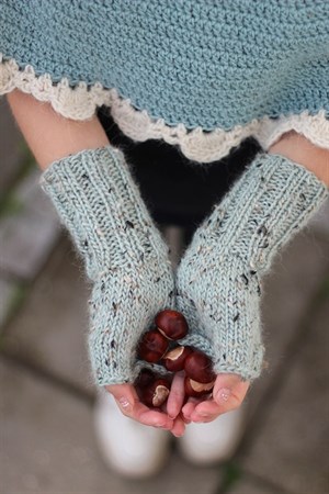 191 CHESTNUT MITTENS ENG PDF